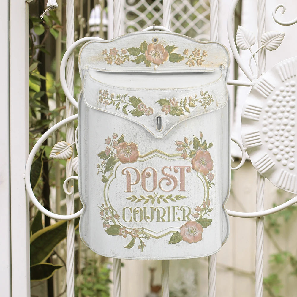 Retro Style Outdoor Metal Wall Mounted Mailbox