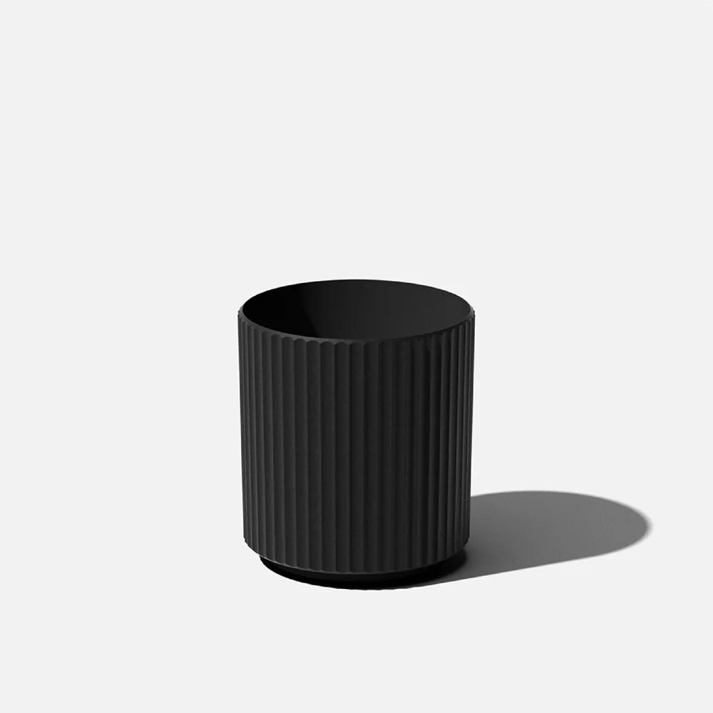 12 Inch Round Weather Resistant Lightweight Fluted Plastic Pot with Drainage Holes