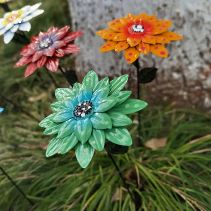 Decorative Metal Daylily Flower Garden Stakes