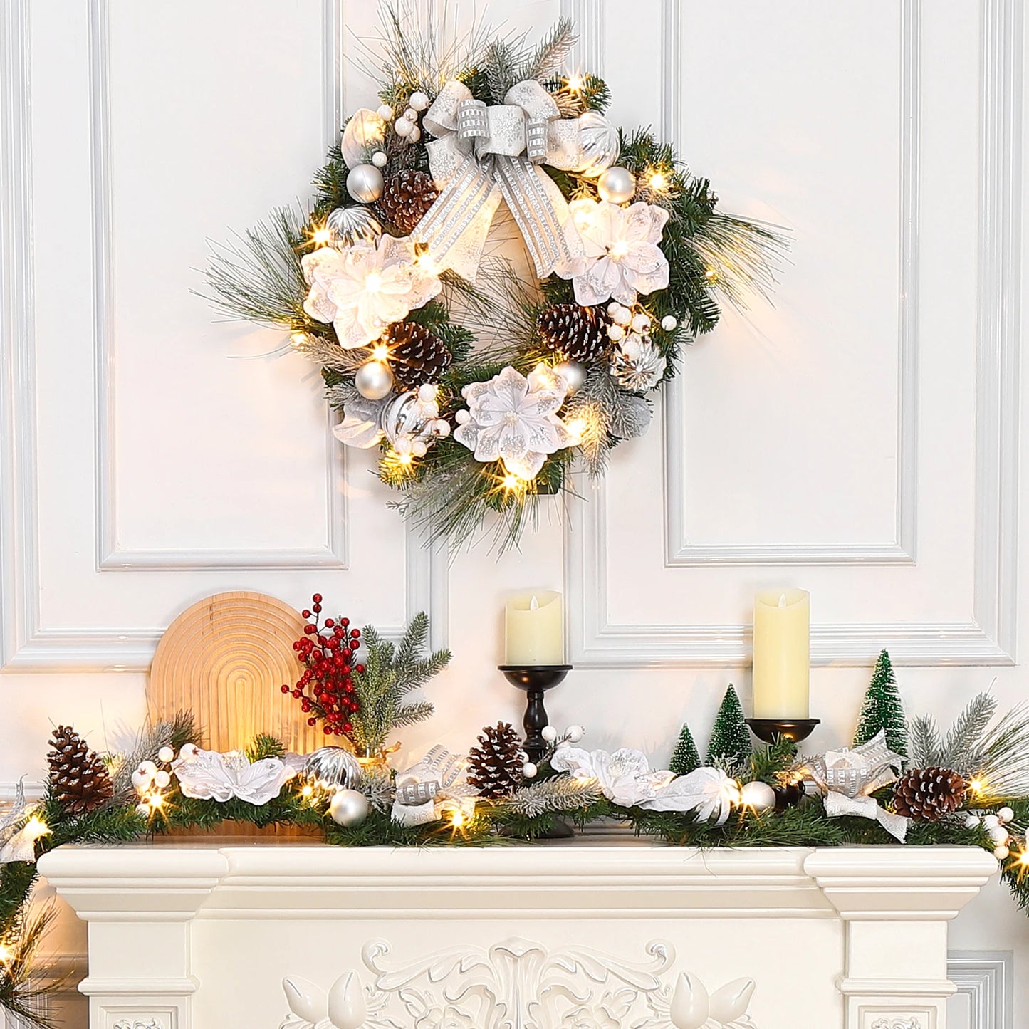 24 Inch Pre-Lit Traditional Wreath