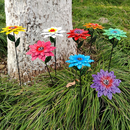 Decorative Metal Daylily Flower Garden Stakes