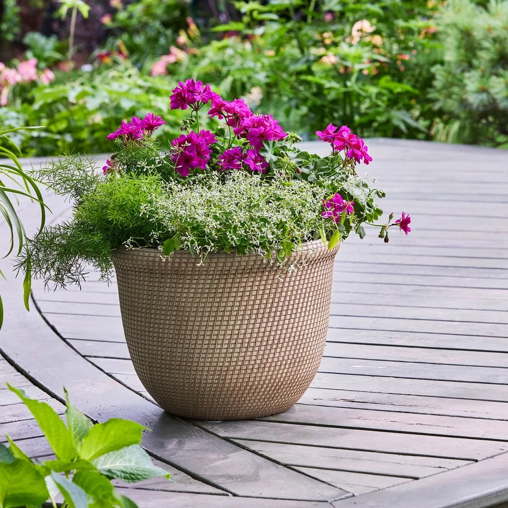 15.8in Lightweight Recycled Resin Planter with Drainage Holes