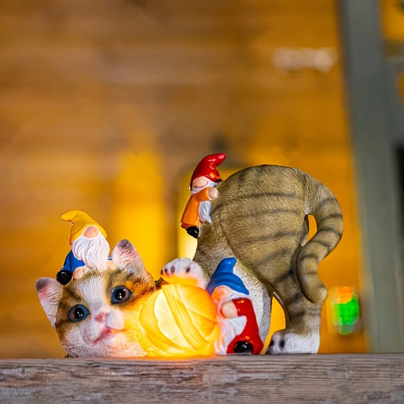 Resin Cats Statue with Solar LED Lights